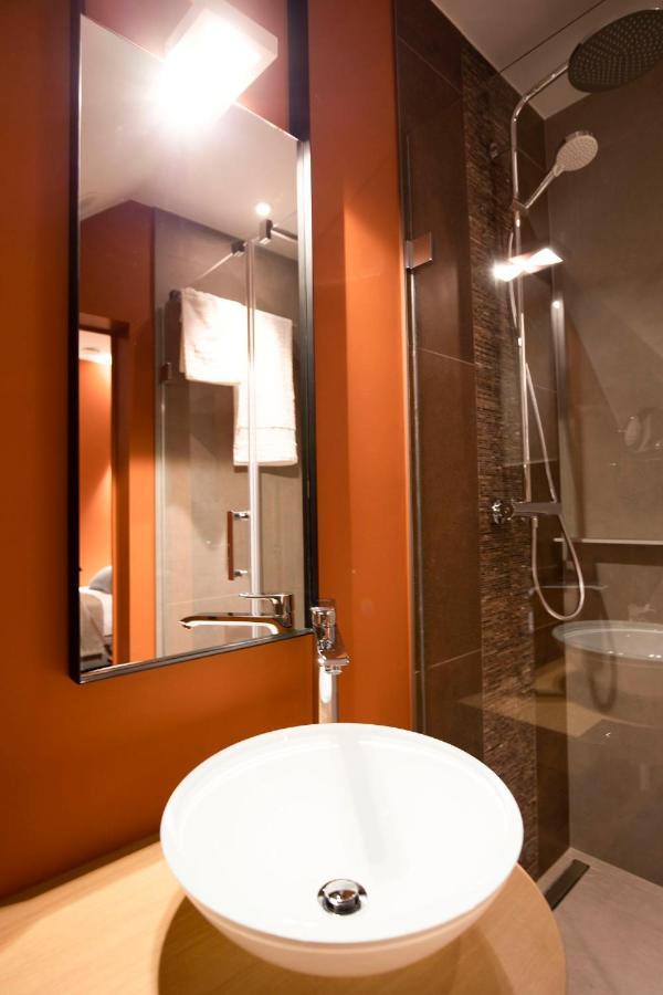 B-Lodge Boutique Hotel Лувен-ла-Нев Екстер'єр фото